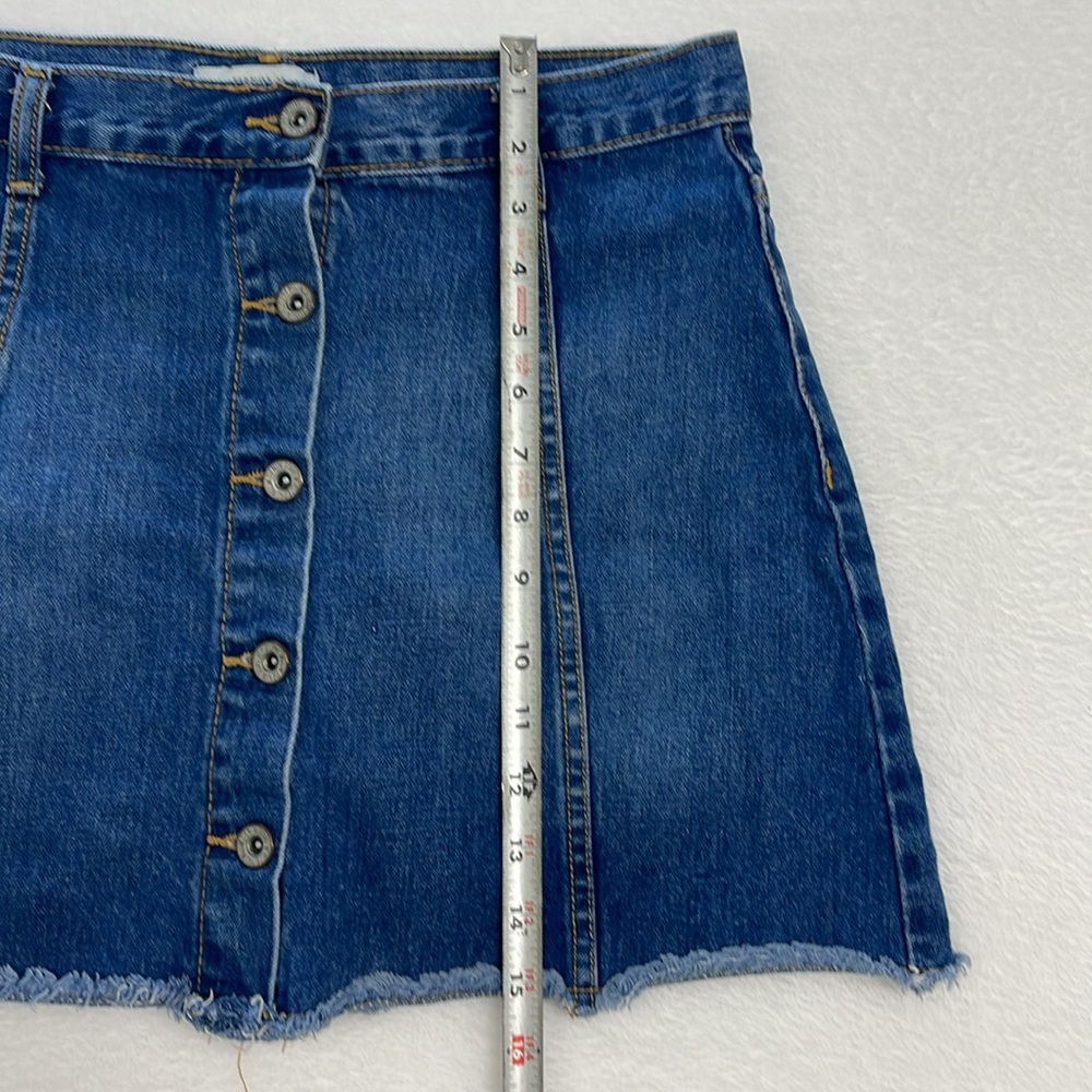 Forever‎ 21 Denim Button Fringe Mini Skirt Sz 27 - Picture 7 of 7
